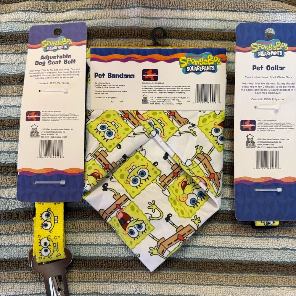SpongeBob SquarePants Dog Accessory Set - Collar, Bandana and Seat Belt NWT